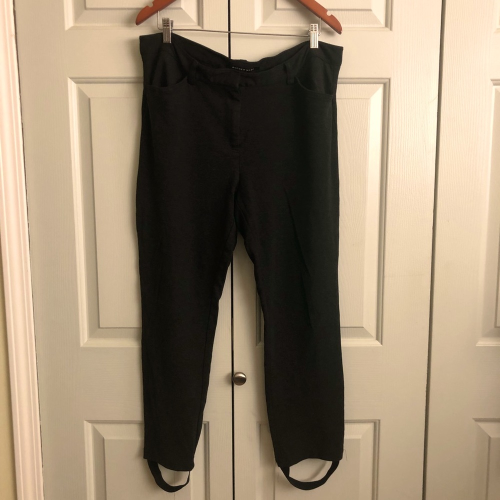Andrew Marc Front Back Pockets Leggings Zip Fly Pants Color Gray Size 12